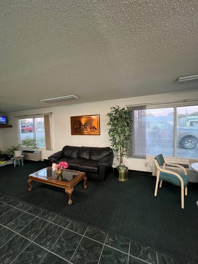 Garden Inn & Suites 메터 외부 사진