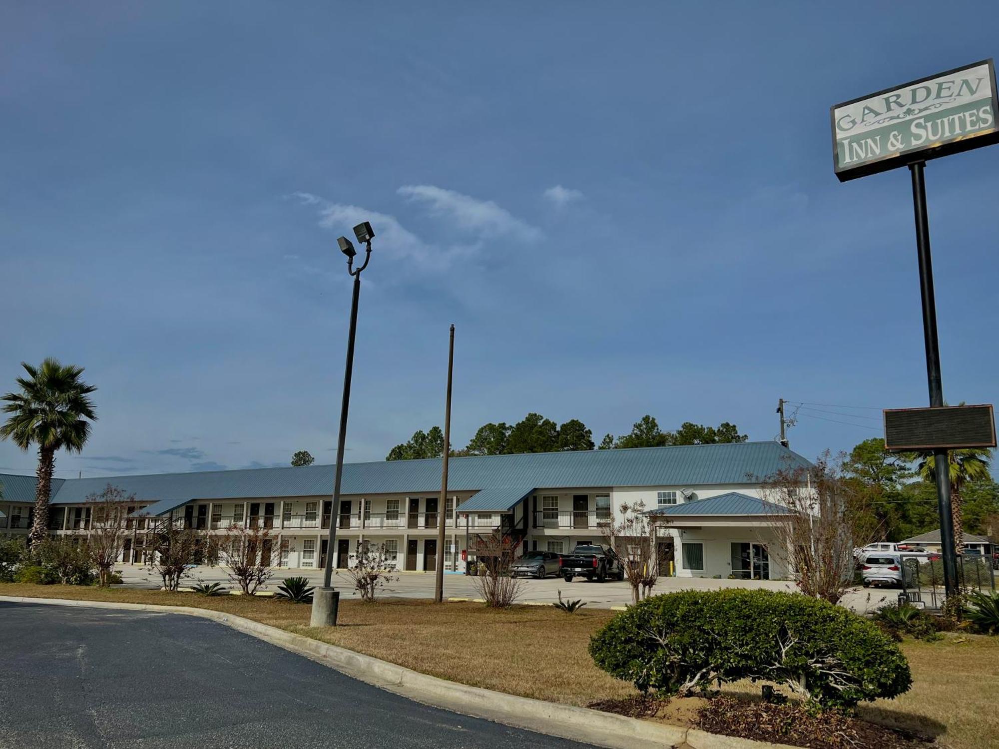 Garden Inn & Suites 메터 외부 사진